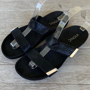 Vionic Jura Sandals. Black. Excellent 8.5